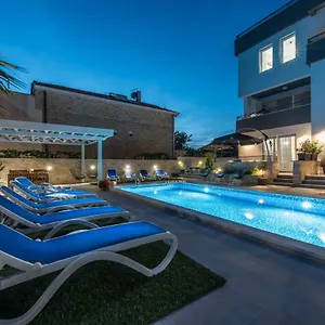 Appartement Luxury Polo, Bibinje